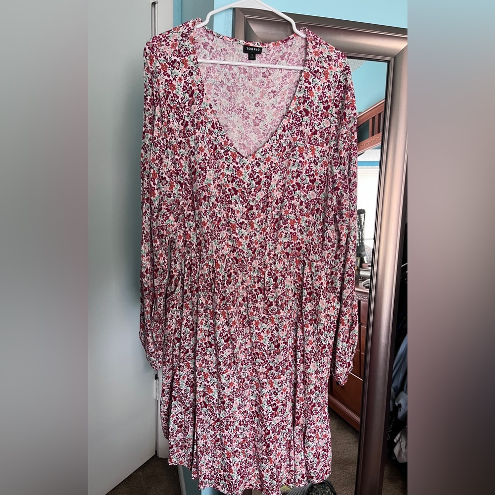 Torrid Ditsy Floral Dress Size 2